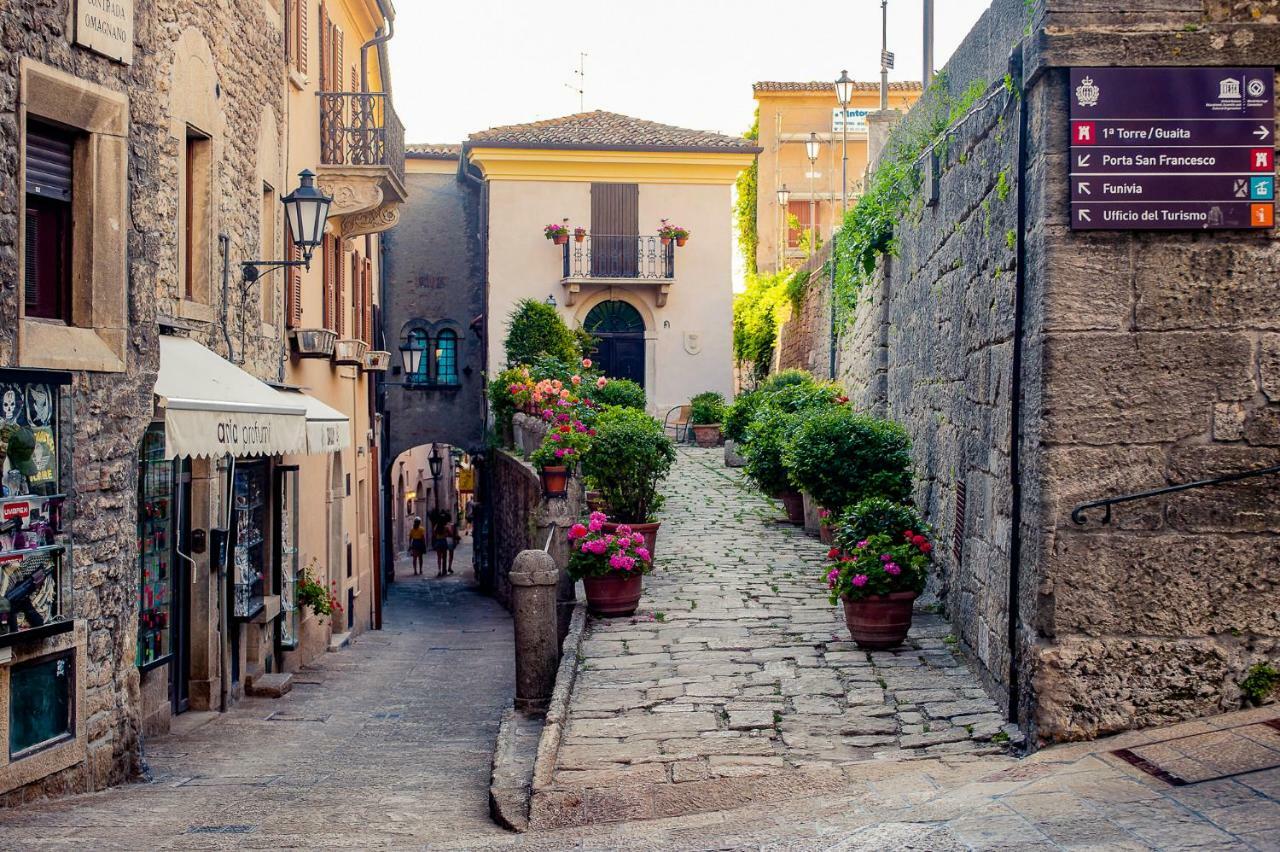 Antica Bifora Rsm San Marino Exterior foto